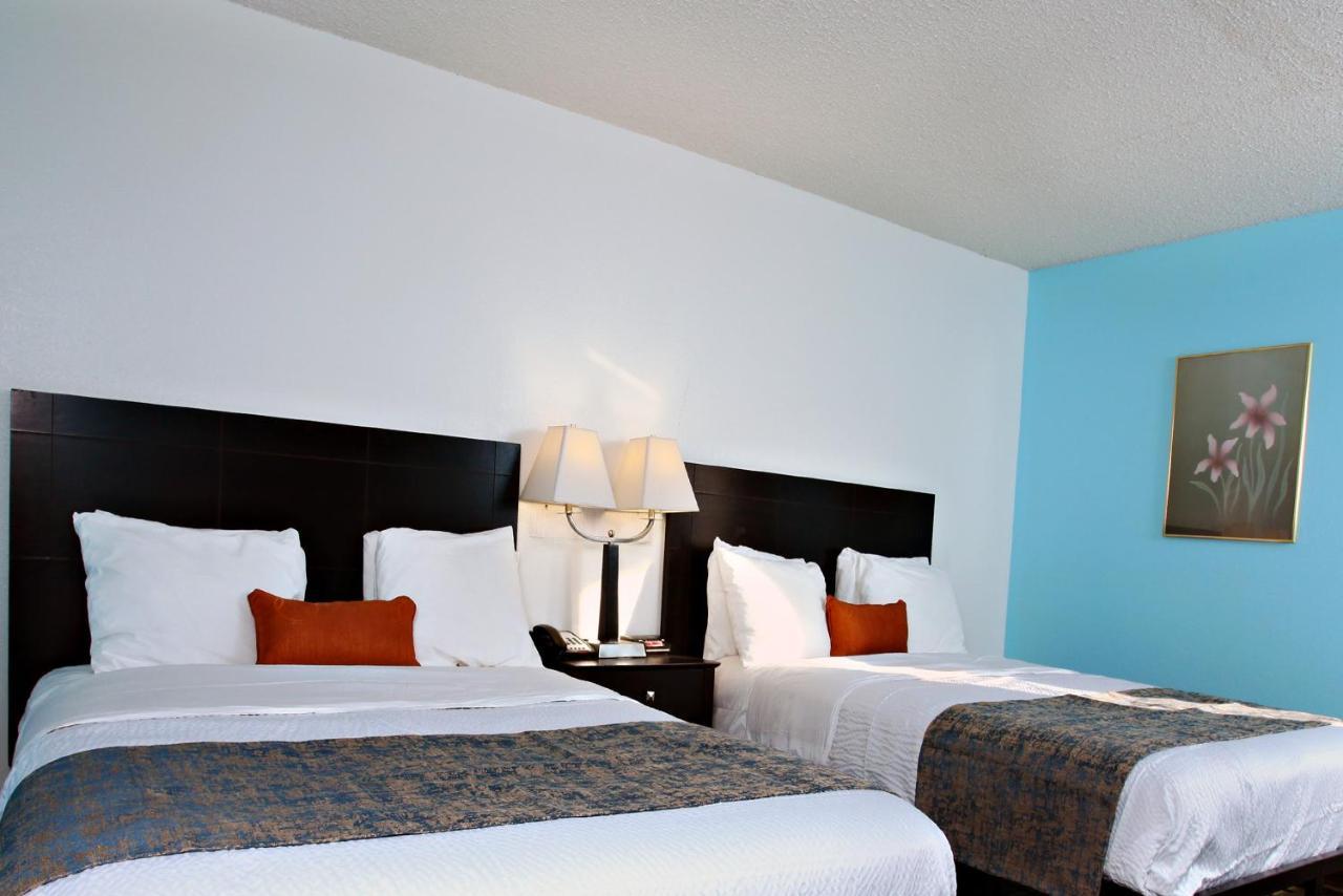 Coratel Inn & Suites By Jasper Newton Exterior photo